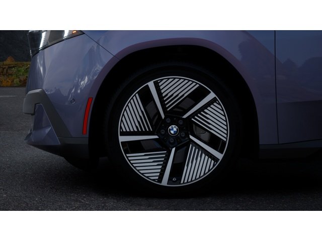 New 2027 Polarized Grey Metallic BMW  image 7