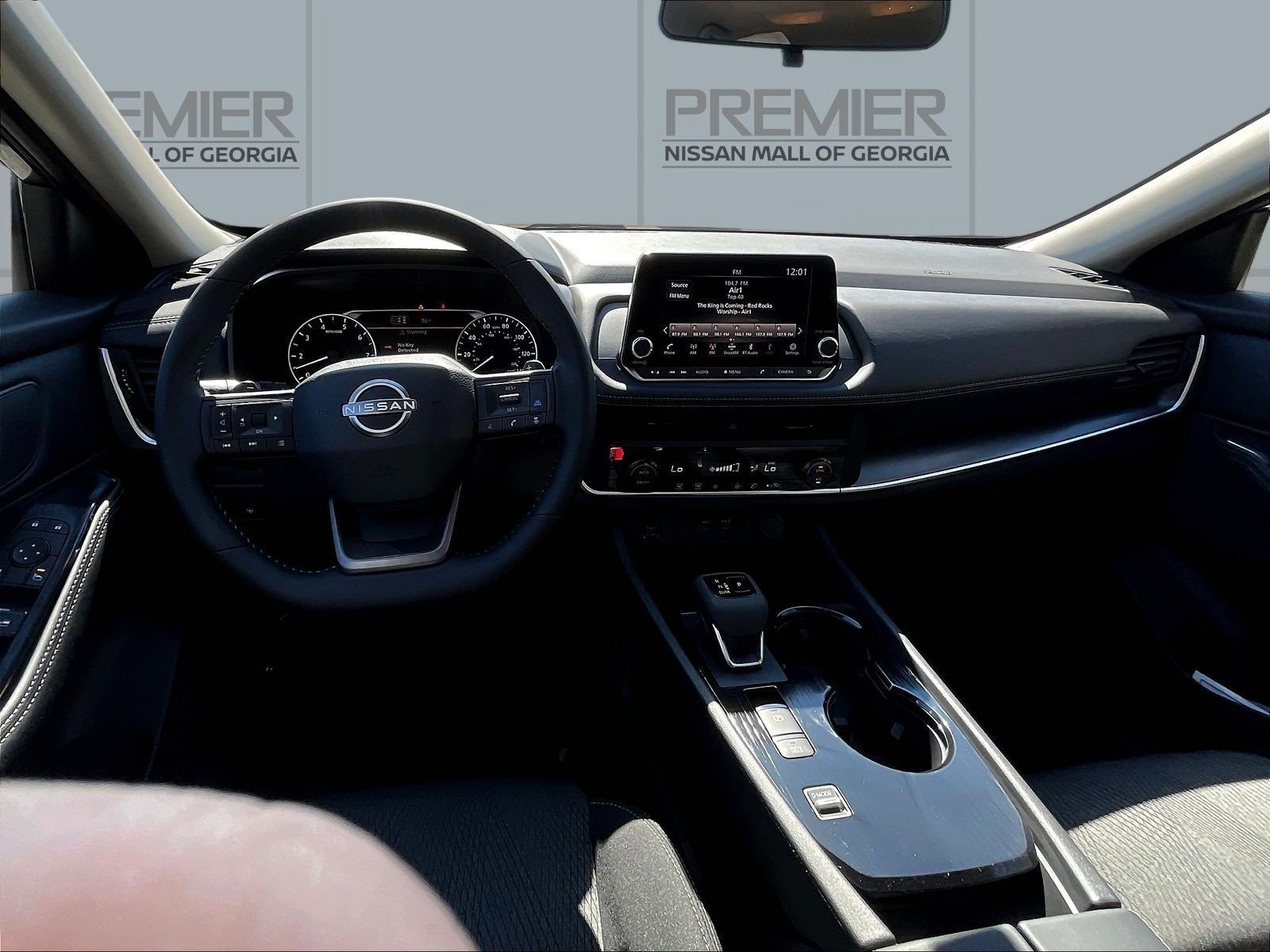 New 2027 Gray Nissan SV image 5