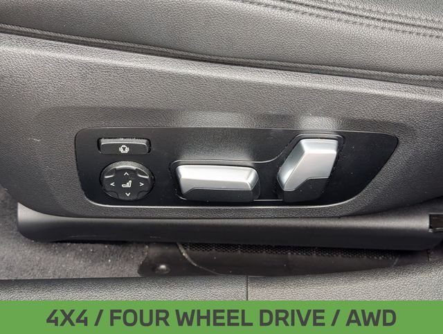 Used 2020 White BMW M340i xDrive image 16