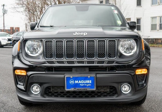 Used 2020 Black Jeep Latitude image 3