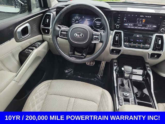 Used 2021 White Kia SX-Prestige image 29