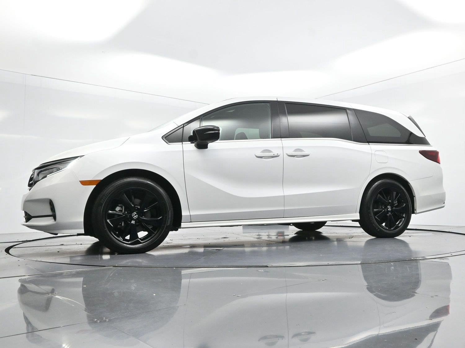 Used 2024 White Honda Sport image 43