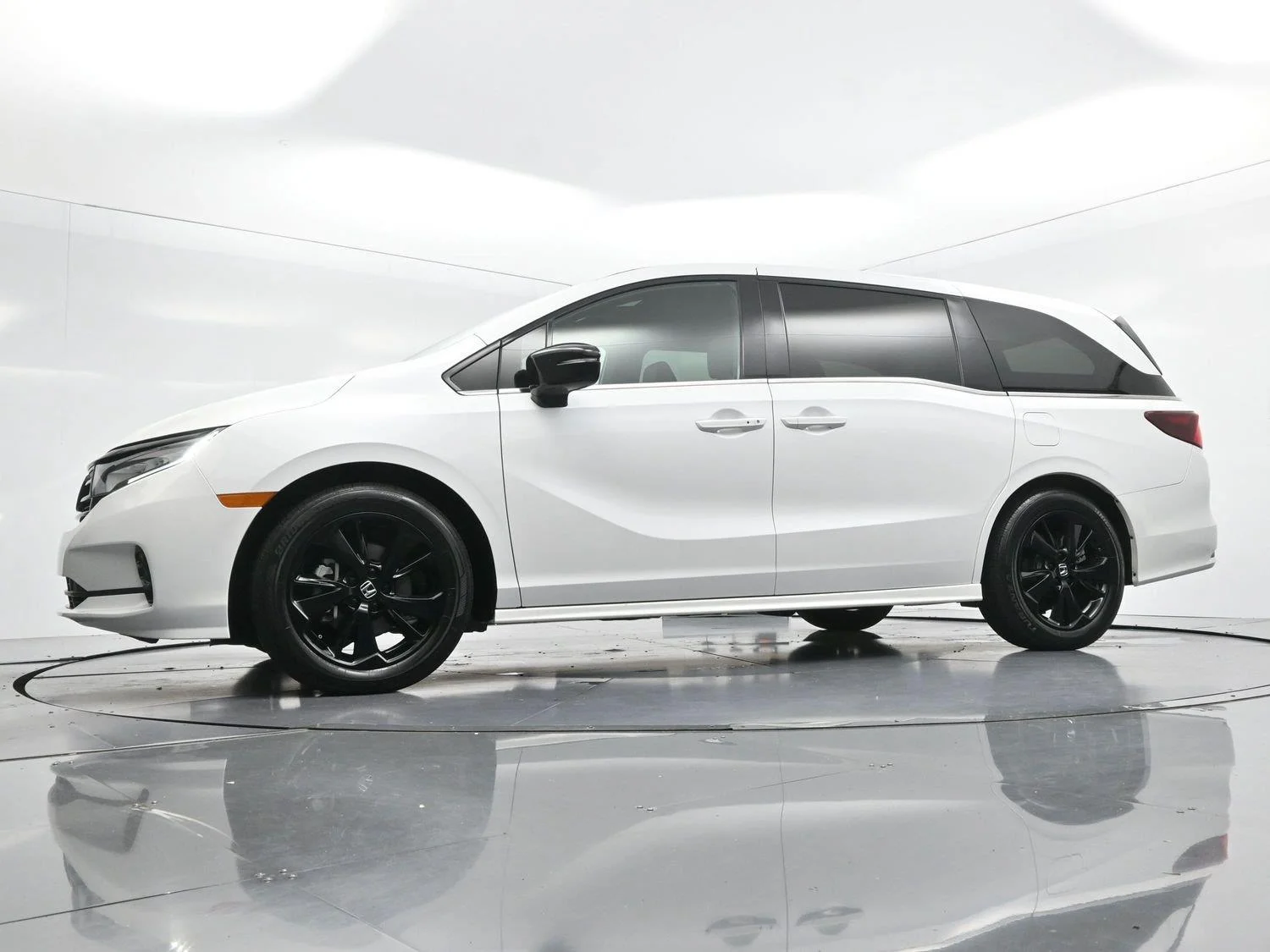 Used 2024 White Honda Sport image 43