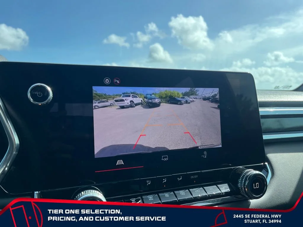 Certified Used 2025 Onyx Black GMC Elevation image 31