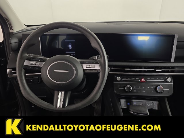 Used 2025 Black Hyundai SE image 12