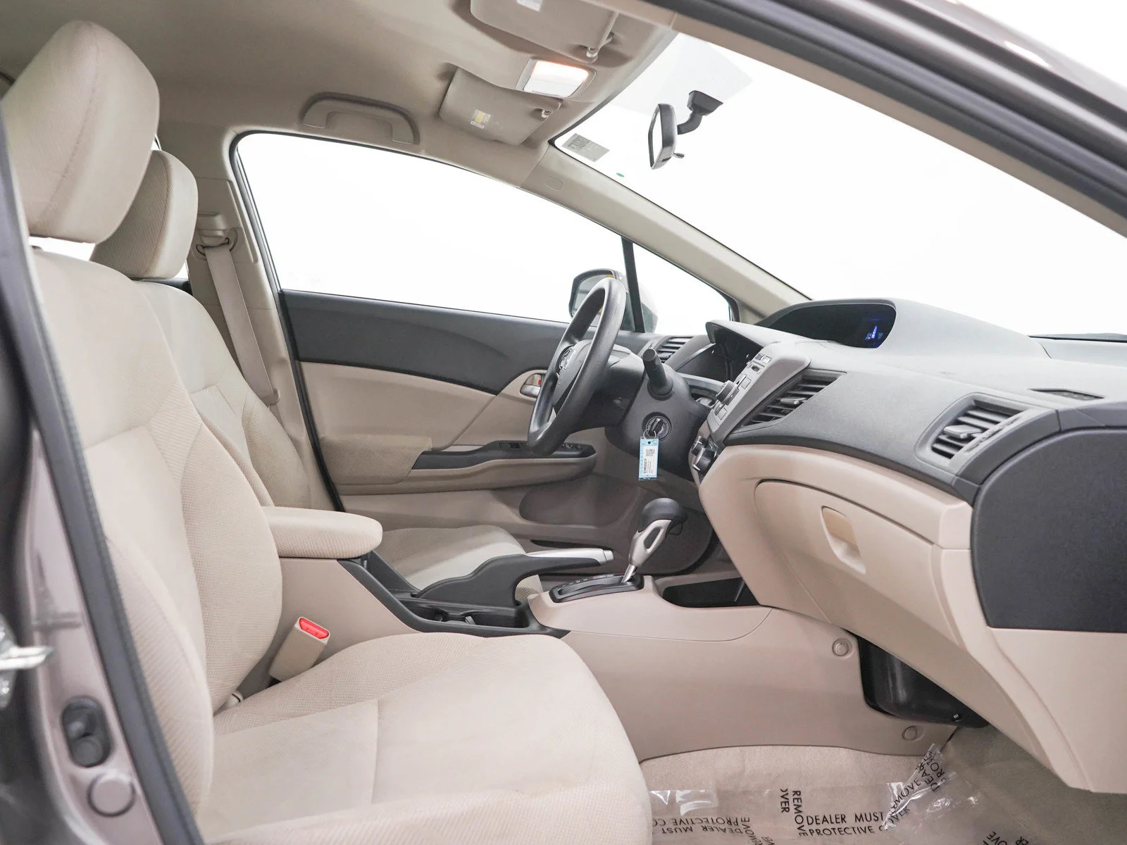 Used 2012 Urban Titanium Metallic Honda 4dr Auto LX image 11