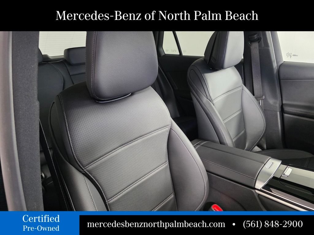 Certified Used 2026 Black Mercedes-Benz GLC 300 image 29