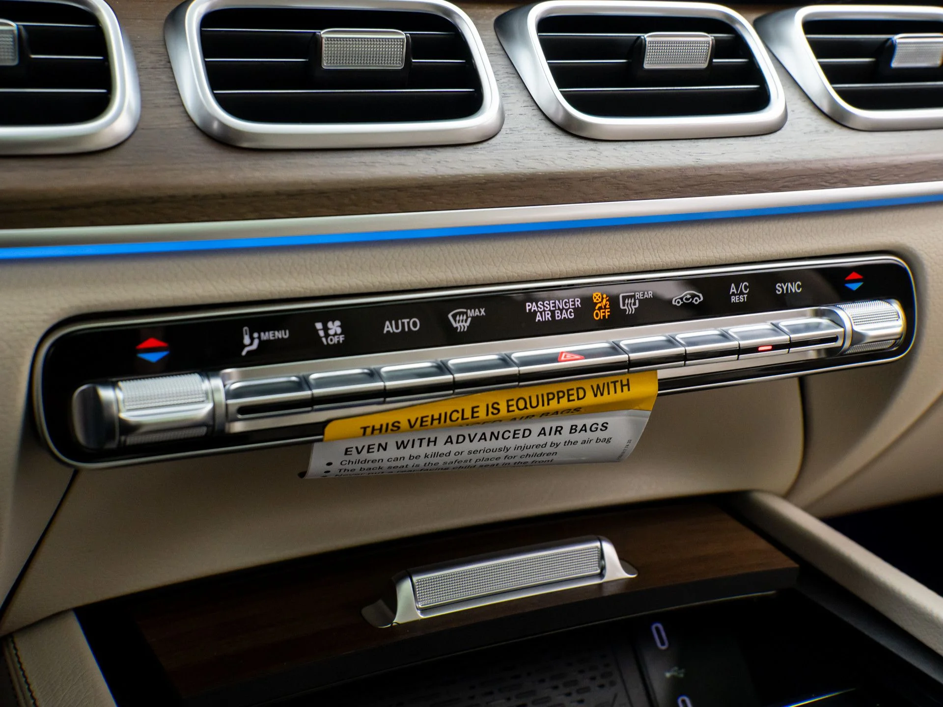 New 2026  Mercedes-Benz GLS 450 image 28