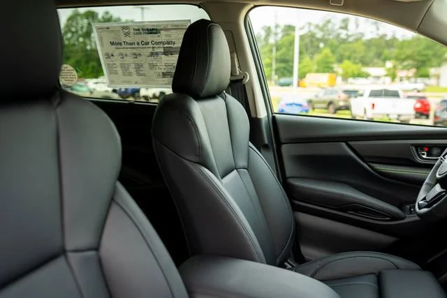 New 2026 Crystal White Pearl Subaru Onyx Edition Touring image 8