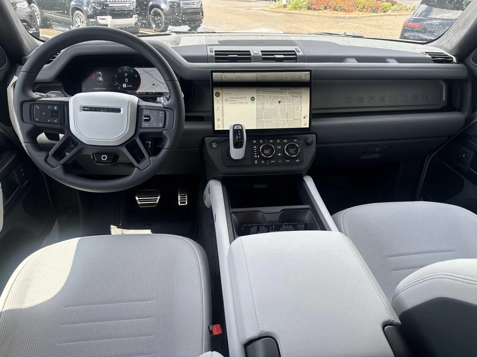 New 2026 Borasco Grey Land Rover OCTA image 9