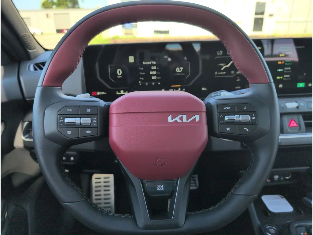 New 2026 Snow White Pearl Kia GT-Line Turbo image 22