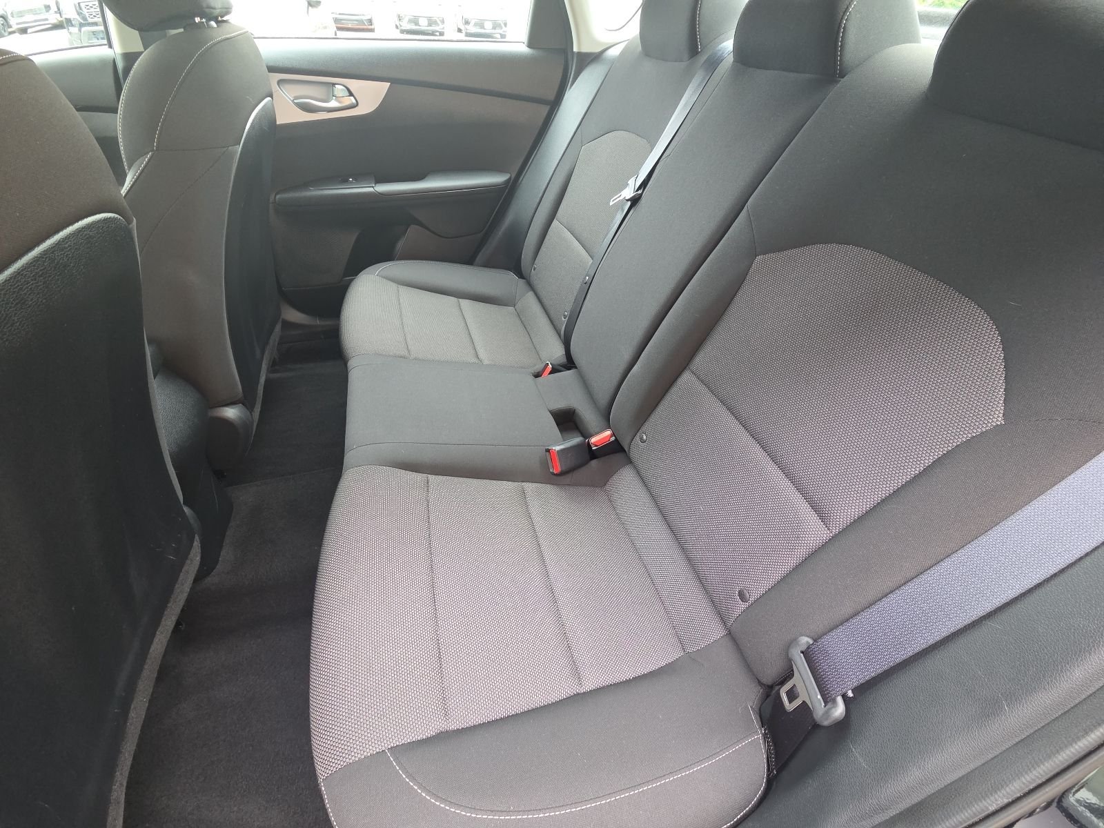 Used 2024 Black Kia LXS image 7
