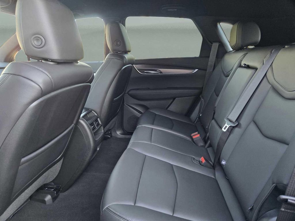 2025 Cadillac XT5 Luxury - Photo 13