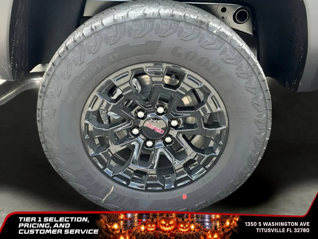 New 2026 Sterling Metallic GMC Elevation image 15