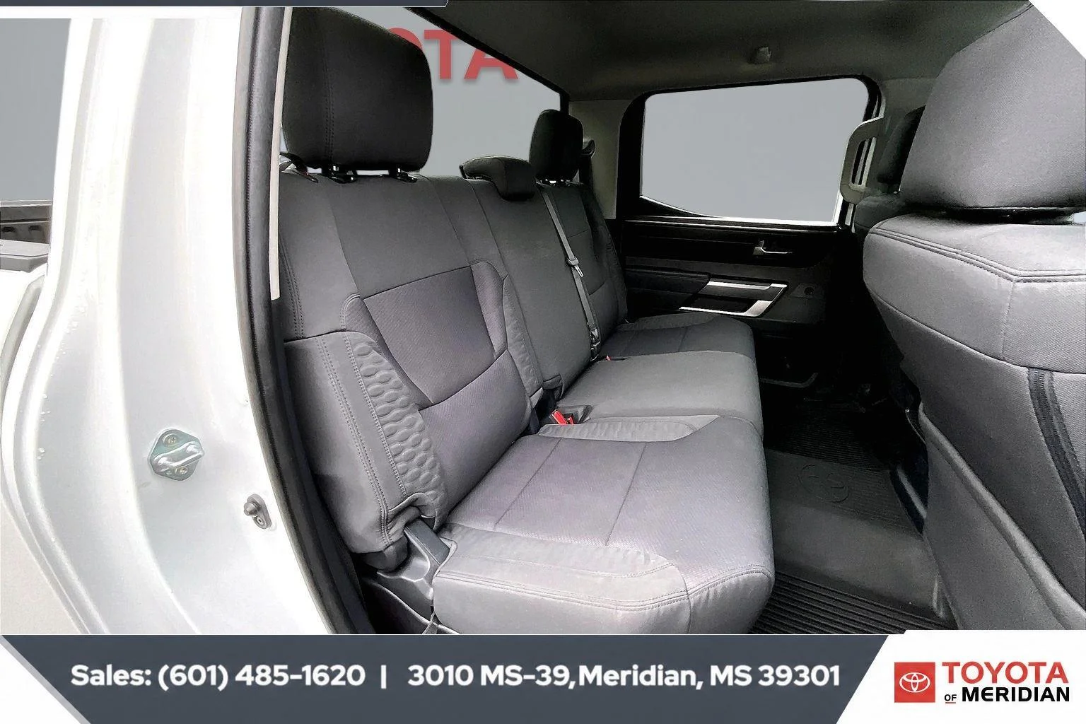 Used 2023 Ice Cap Toyota SR5 image 20