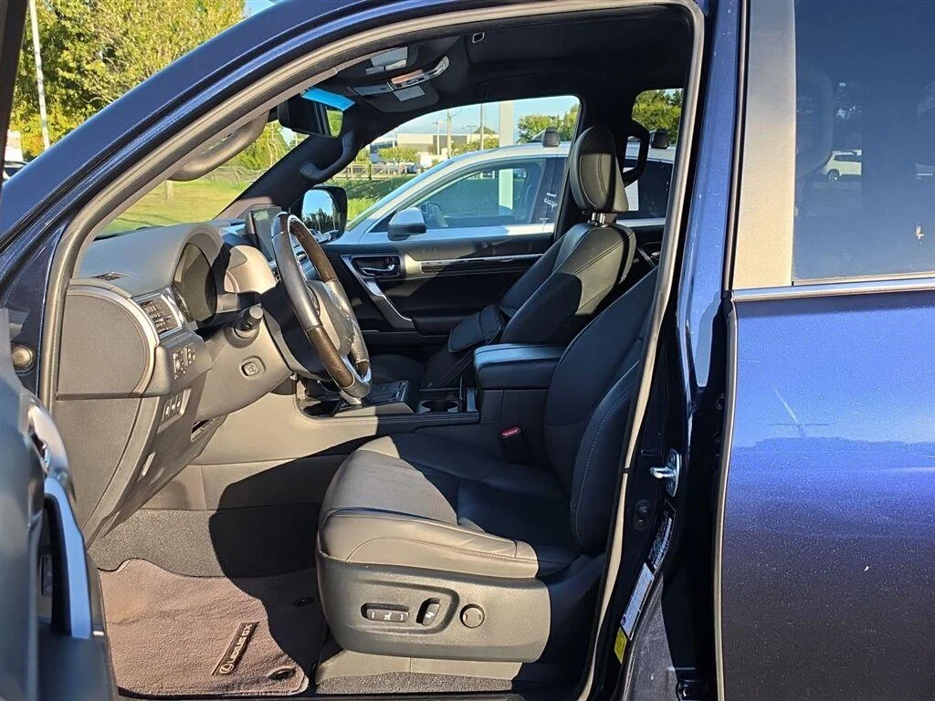 Used 2023 Nightfall Mica Lexus GX 460 Premium image 6