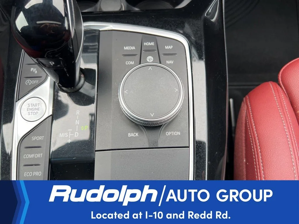 Used 2024 White BMW xDrive30i image 34