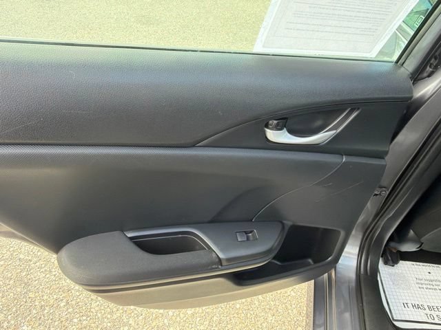 Used 2019  Honda LX image 13