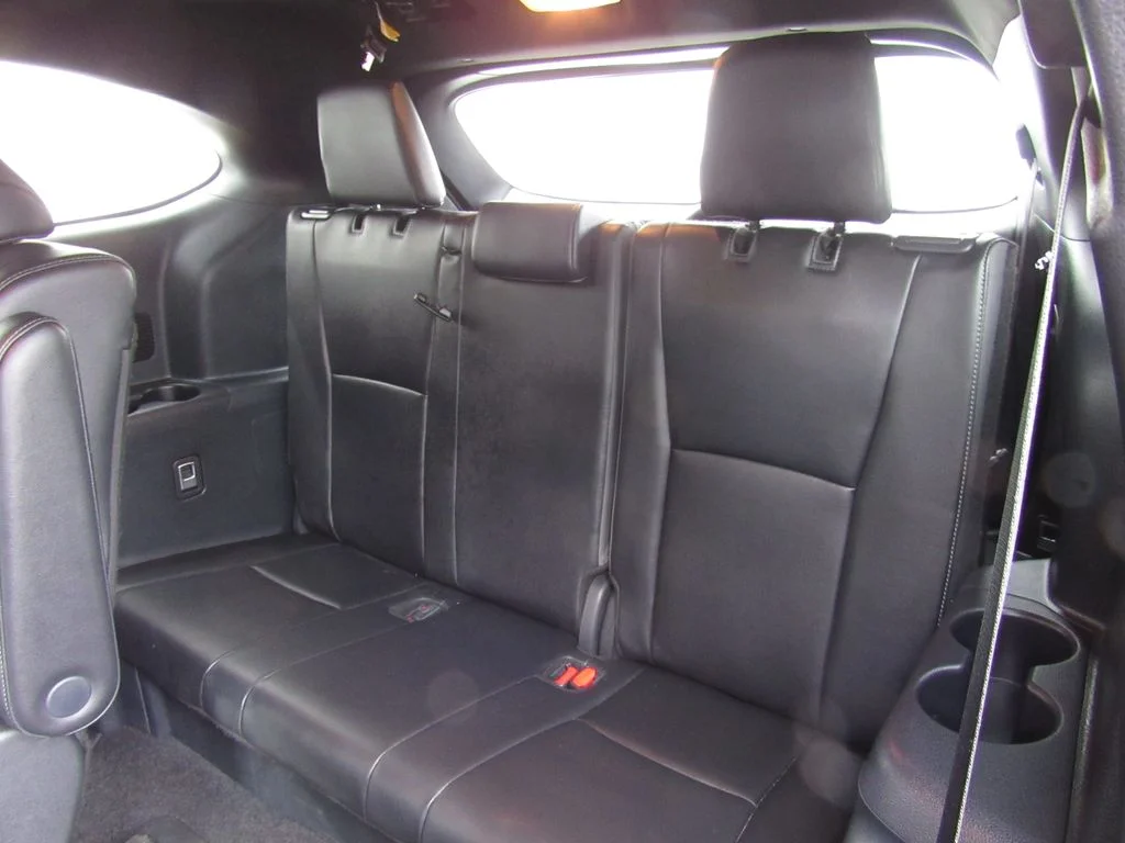 2025 Toyota Highlander XSE - Photo 16