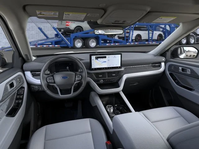 New 2026 Star White Metallic Tri-Coat Ford Platinum image 9