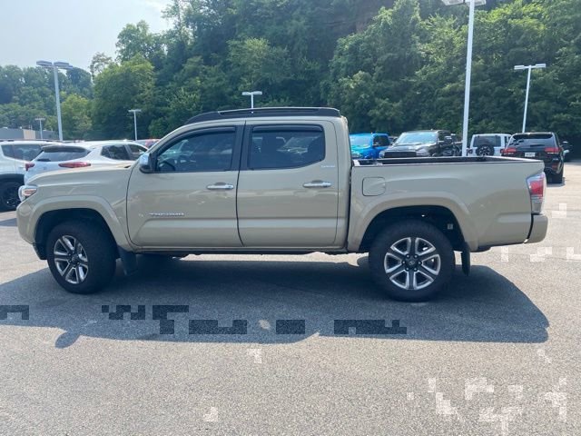 Used 2017 Brown Toyota Limited image 3