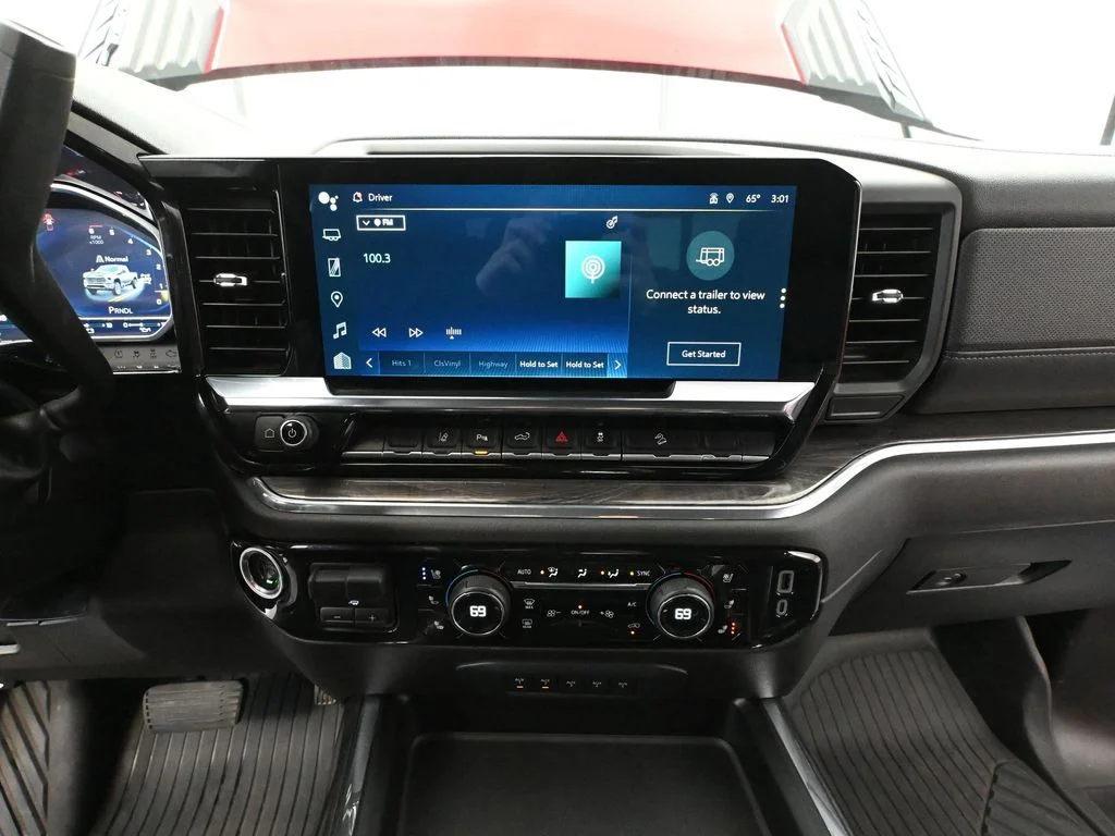 2024 Chevrolet Silverado 2500HD LTZ - Photo 39