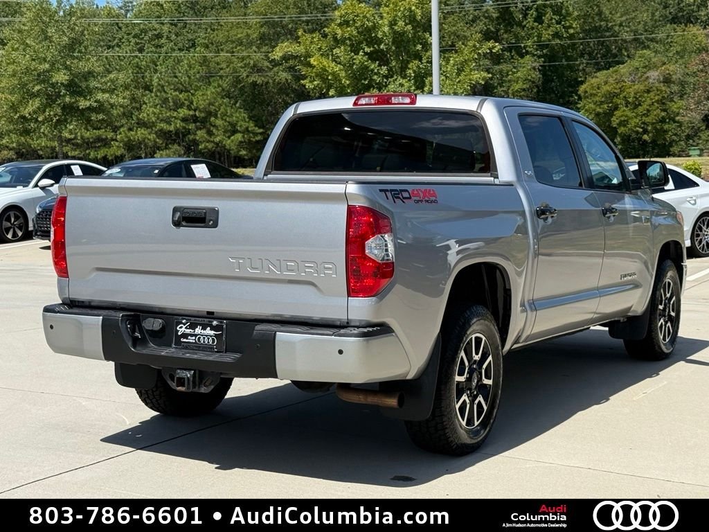 Used 2017 Silver Toyota SR5 image 12