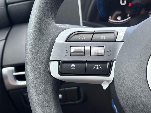New 2026 Black Hyundai SEL FWD image 21