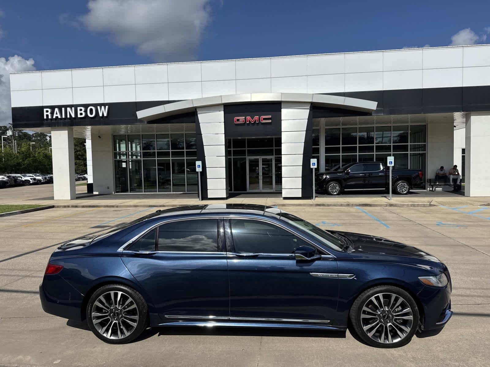 2017 Lincoln Continental Reserve AWD's photo