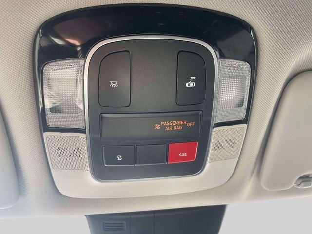 Used 2023 Red Hyundai SEL image 30