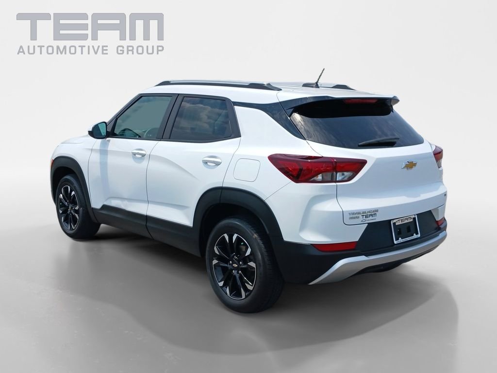 Used 2023 White Chevrolet LT image 5