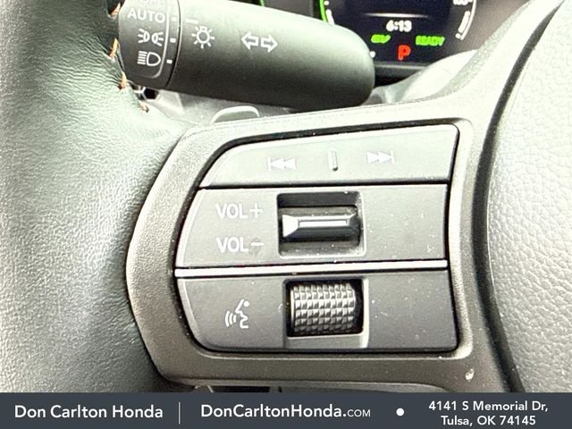 Used 2026 Ash Green Metallic Honda TrailSport image 27