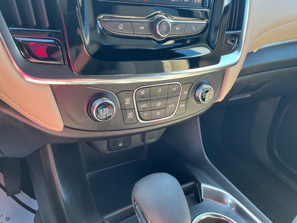 Used 2023 Gray Chevrolet LS image 19