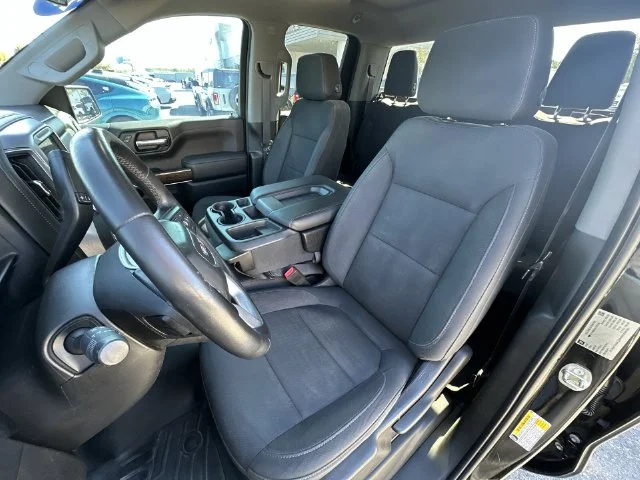 Used 2019 Black GMC SLE image 12