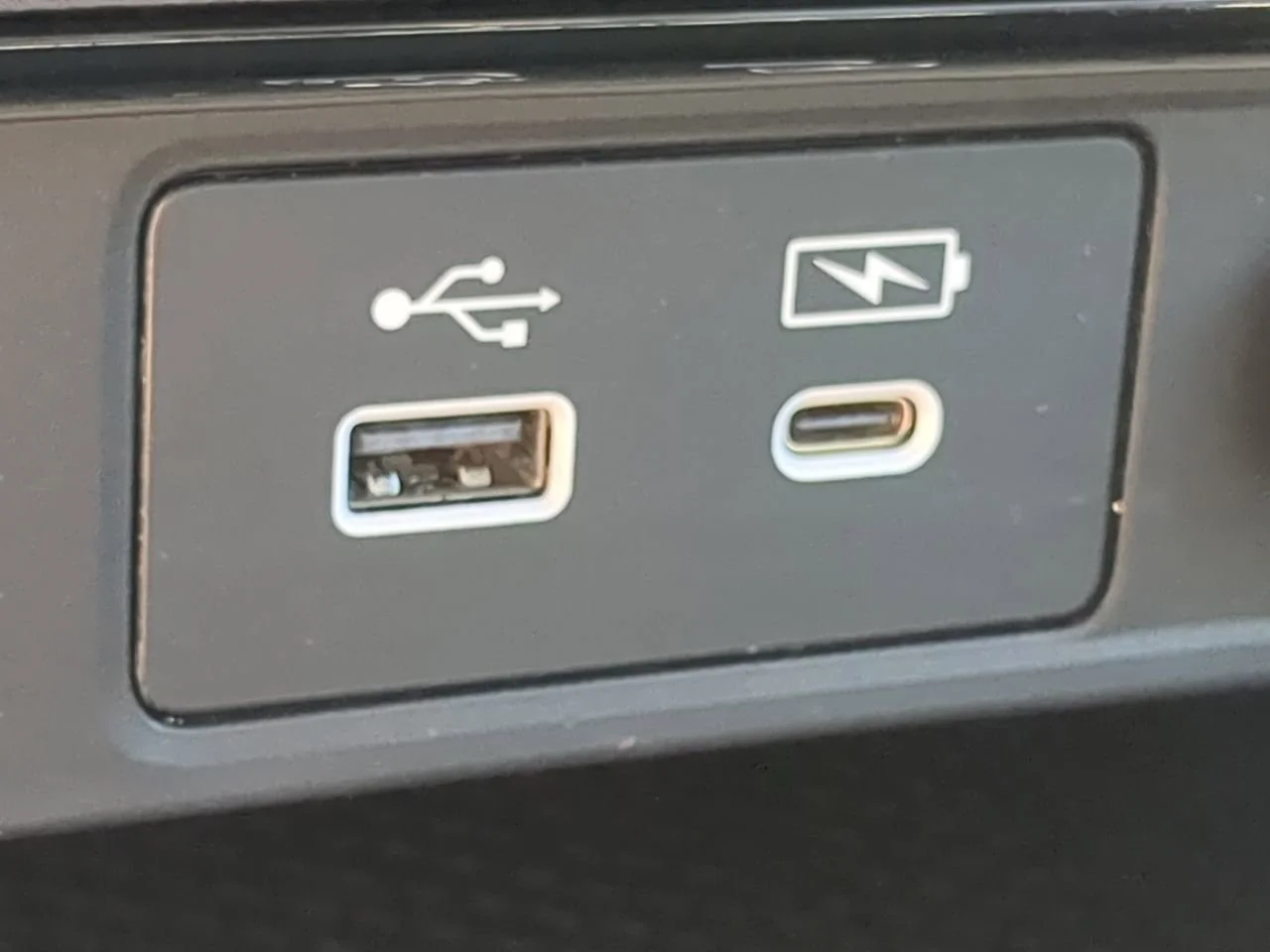 Used 2025 White Honda EX image 19