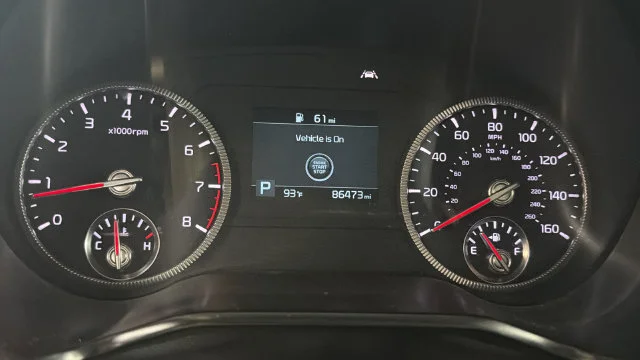 Used 2022 Green Kia EX image 29