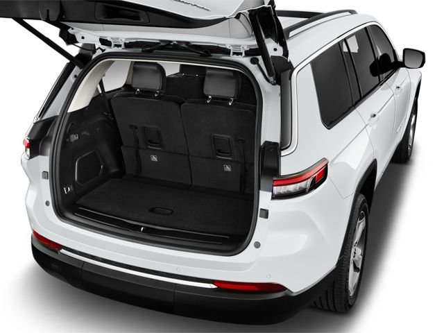 2023 Jeep Grand Cherokee Overland - Photo 7