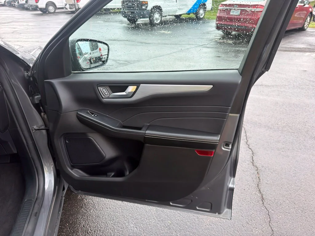 Certified Used 2024 Gray Ford Platinum image 39