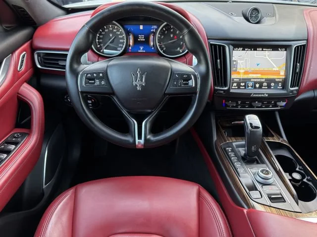 Used 2019 White Maserati S GranLusso image 12