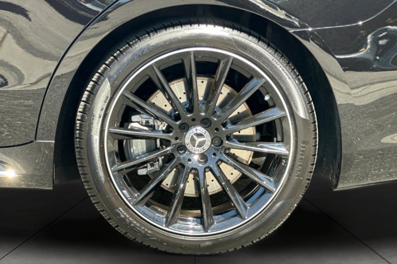 Used 2026 OBSIDIAN BLACK METAL Mercedes-Benz S 580 image 25