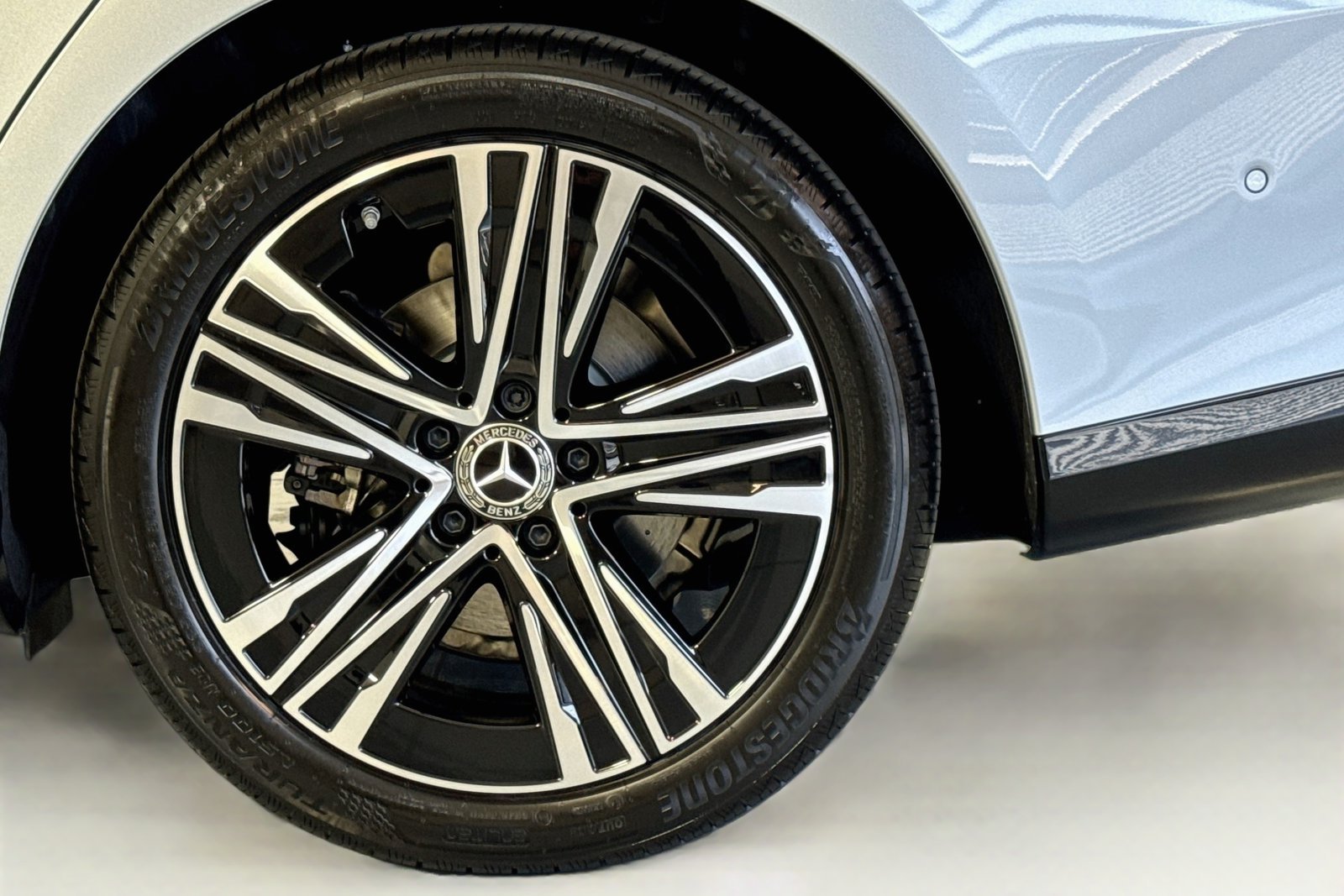 New 2027 Cirrus Silver Metallic Mercedes-Benz CLA 220 Hybrid image 28