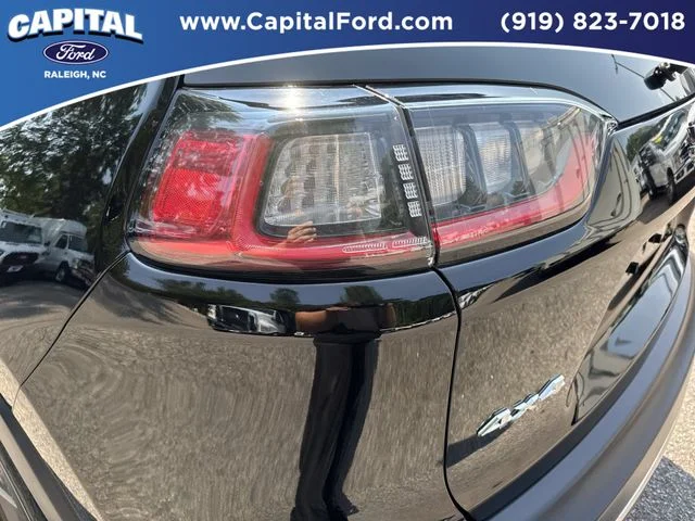 Used 2022 Black Jeep Limited image 15