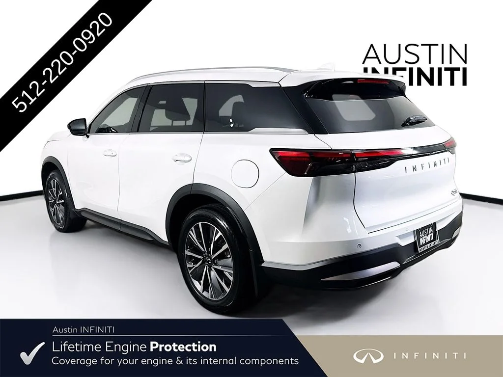 New 2027 RADIANT WHITE INFINITI LUXE image 7