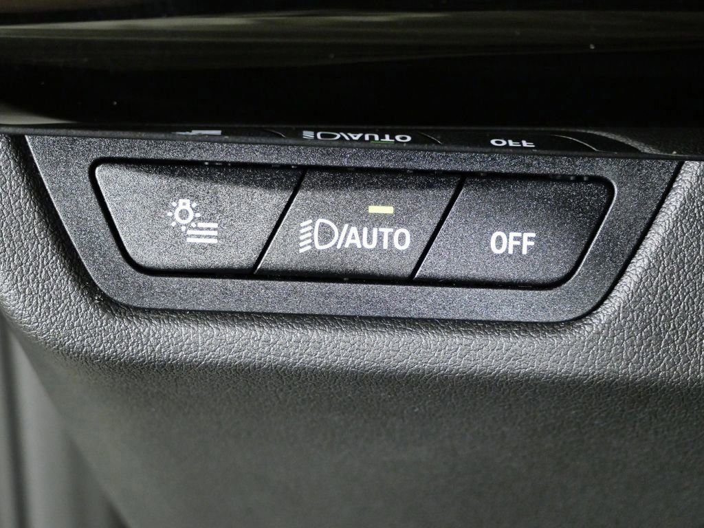 Certified Used 2026 Dune Grey Metallic BMW xDrive28i image 44