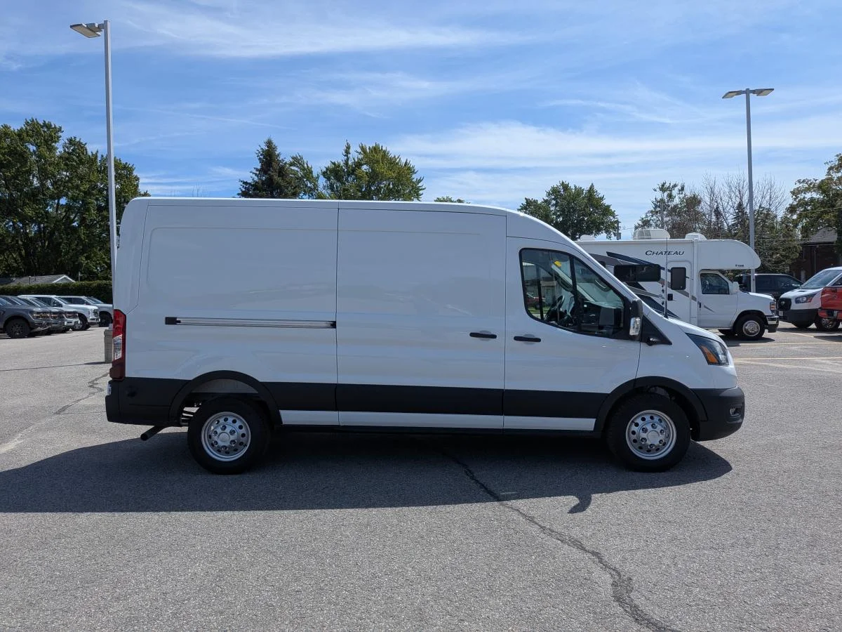 New 2026 White Ford  image 4