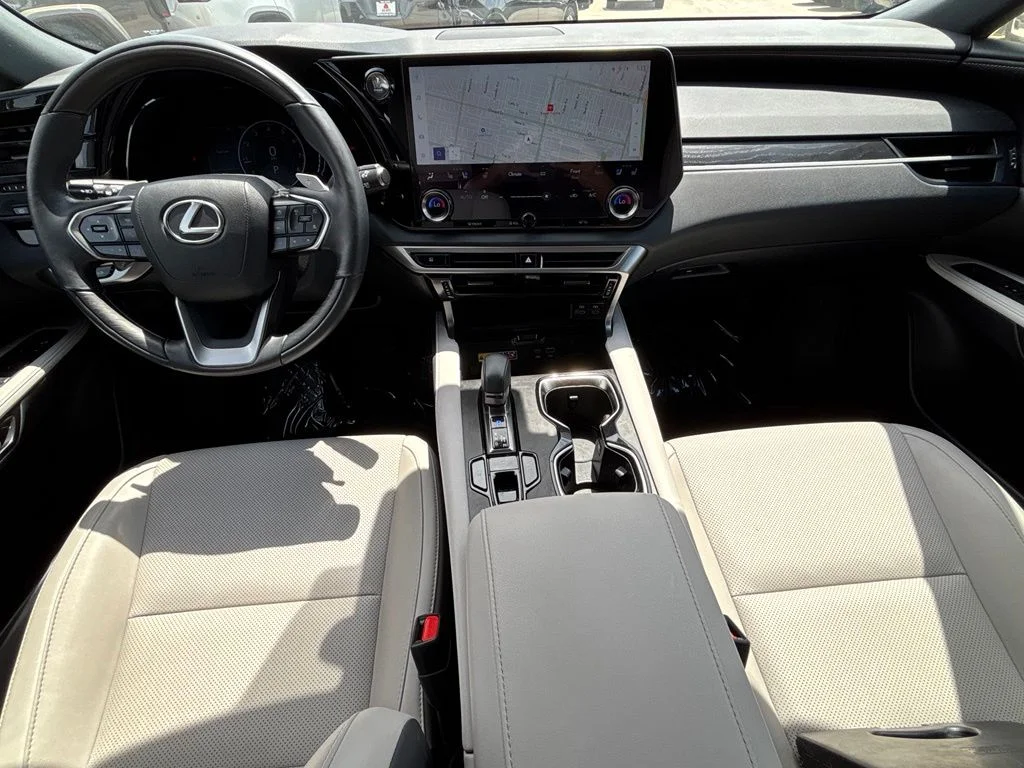 Used 2024 White Pearl Lexus 350 Premium image 11