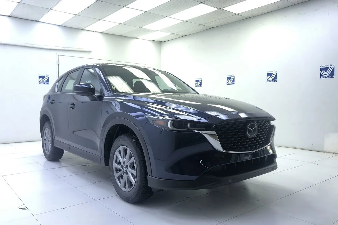 2025 Mazda CX-5 S Auto AWD's photo