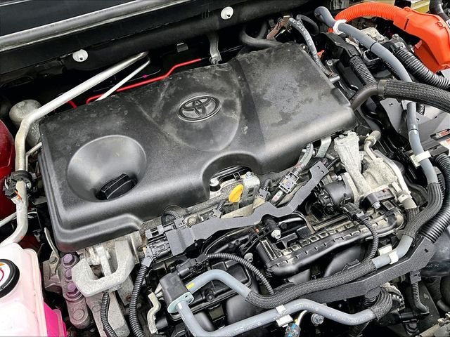 Used 2021 Red Toyota XLE image 33