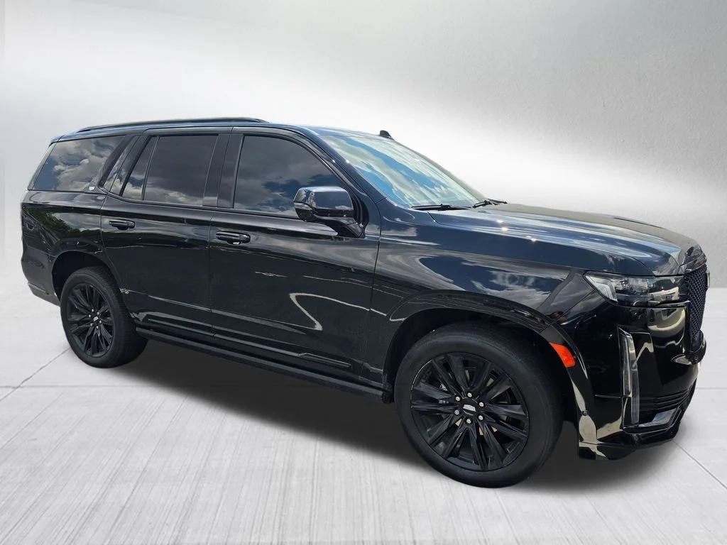 Used 2022 Black Cadillac Sport Platinum image 3