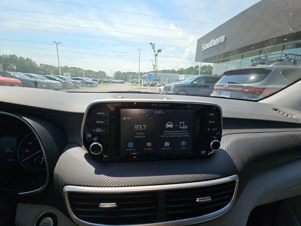 Used 2019 Gray Hyundai Value image 14